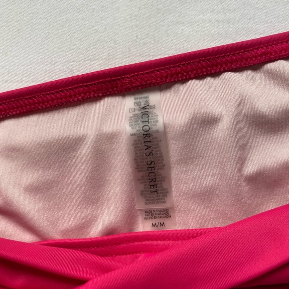 🩷Victoria's Secret bikini bottoms pink criss cross - Picture 3 of 4
